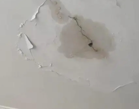 梨树阳台漏水维修公司分享下屋面防水工程质量问题原因分析